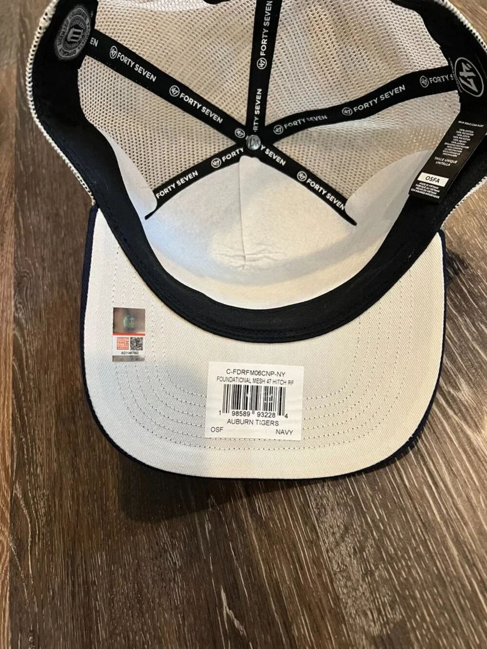 Auburn Tigers ’47 Hitch Trucker Hat Navy Cream OSFA NWT